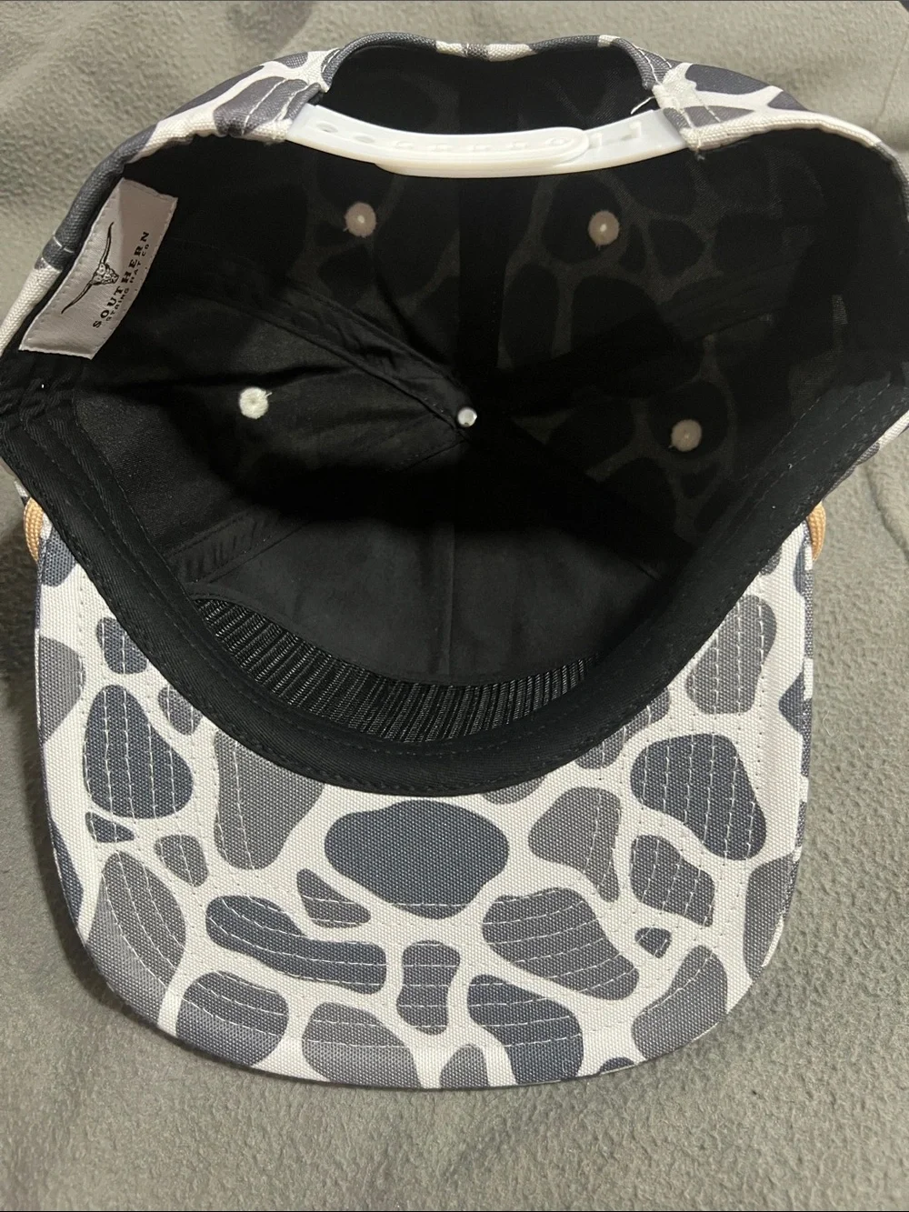 Southern String Hat Co new without
